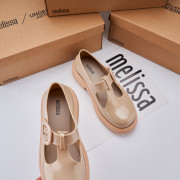 New Arrivals！Melissa 果凍色休閑膠涼鞋