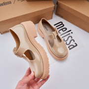 New Arrivals！Melissa 果凍色休閑膠涼鞋