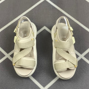 New Arrivals！ UGG雲朵厚底輕量休閒鞋涼鞋