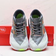 New Balance FuelCell SuperComp Elite V4運動鞋休閒鞋波鞋