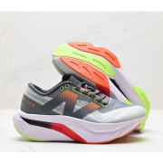 New Balance FuelCell SuperComp Elite V4運動鞋休閒鞋波鞋