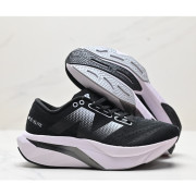 New Balance FuelCell SuperComp Elite V4運動鞋休閒鞋波鞋