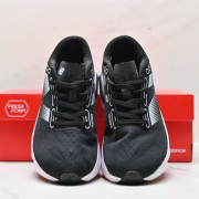 New Balance FuelCell SuperComp Elite V4運動鞋休閒鞋波鞋