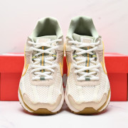 Nike Zoom Vomero 5 SP"Vast Grey/Sail馬拉松復古跑鞋運動鞋休閒鞋波鞋