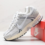 Nike Zoom Vomero 5 SP"Vast Grey/Sail馬拉松復古跑鞋運動鞋休閒鞋波鞋