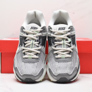 Nike Zoom Vomero 5 SP"Vast Grey/Sail馬拉松復古跑鞋運動鞋休閒鞋波鞋