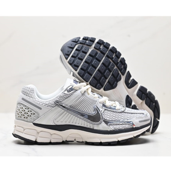 Nike Zoom Vomero 5 SP"Vast Grey/Sail馬拉松復古跑鞋運動鞋休閒鞋波鞋