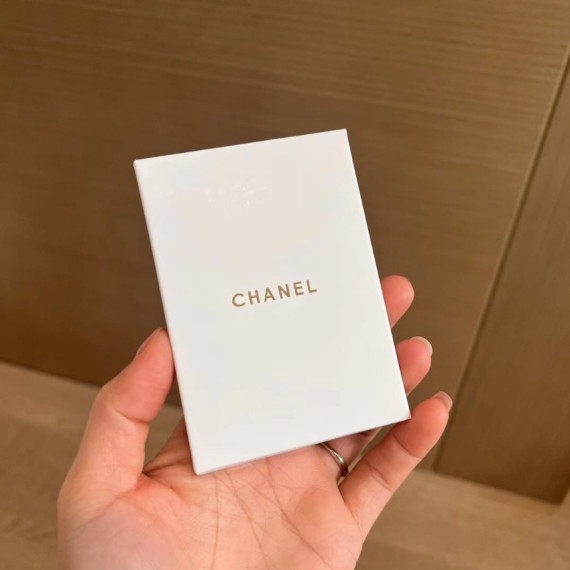 CHANEL化妝專櫃VIP貴賓兌換專用Coco Crush卡套