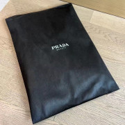 prada 香水贈品防水袋