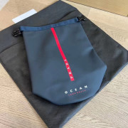 prada 香水贈品防水袋