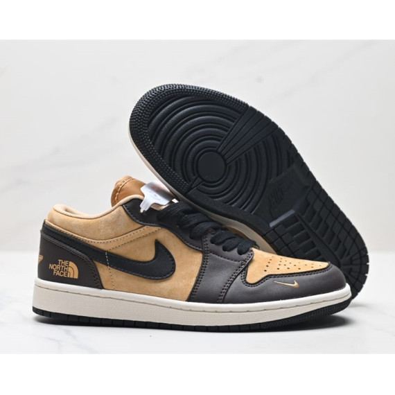 Nike Air Jordan 1 Low X The North Face聯乘款運動鞋波鞋